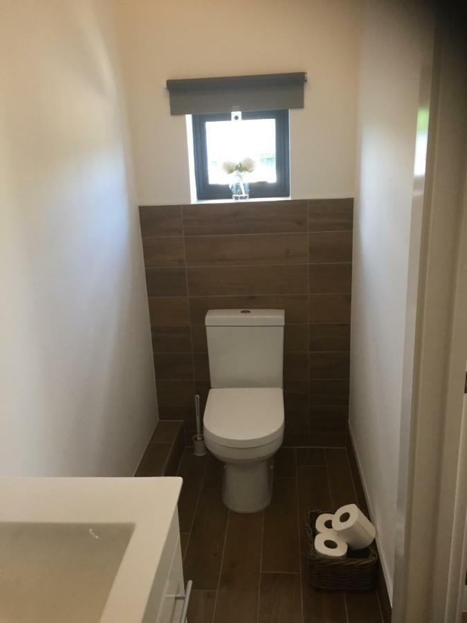 Willow Court Farm Studio South & Petting Farm, 8 Mins From Legoland & Windsor, 15 Mins From Lapland Uk Екстериор снимка
